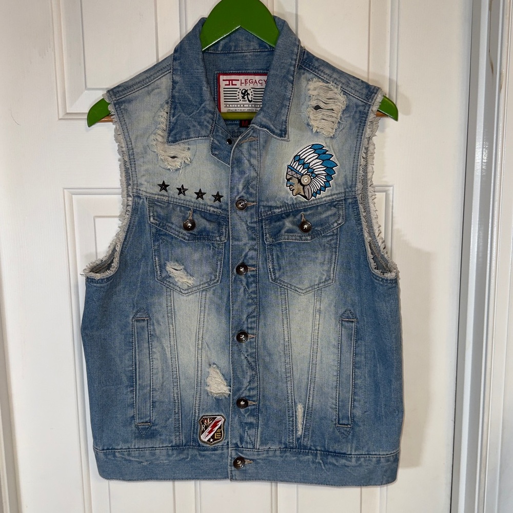 Jordan Craig Legacy Edition Distressed Denim Vest Mens Medium. EUC. Street wear.